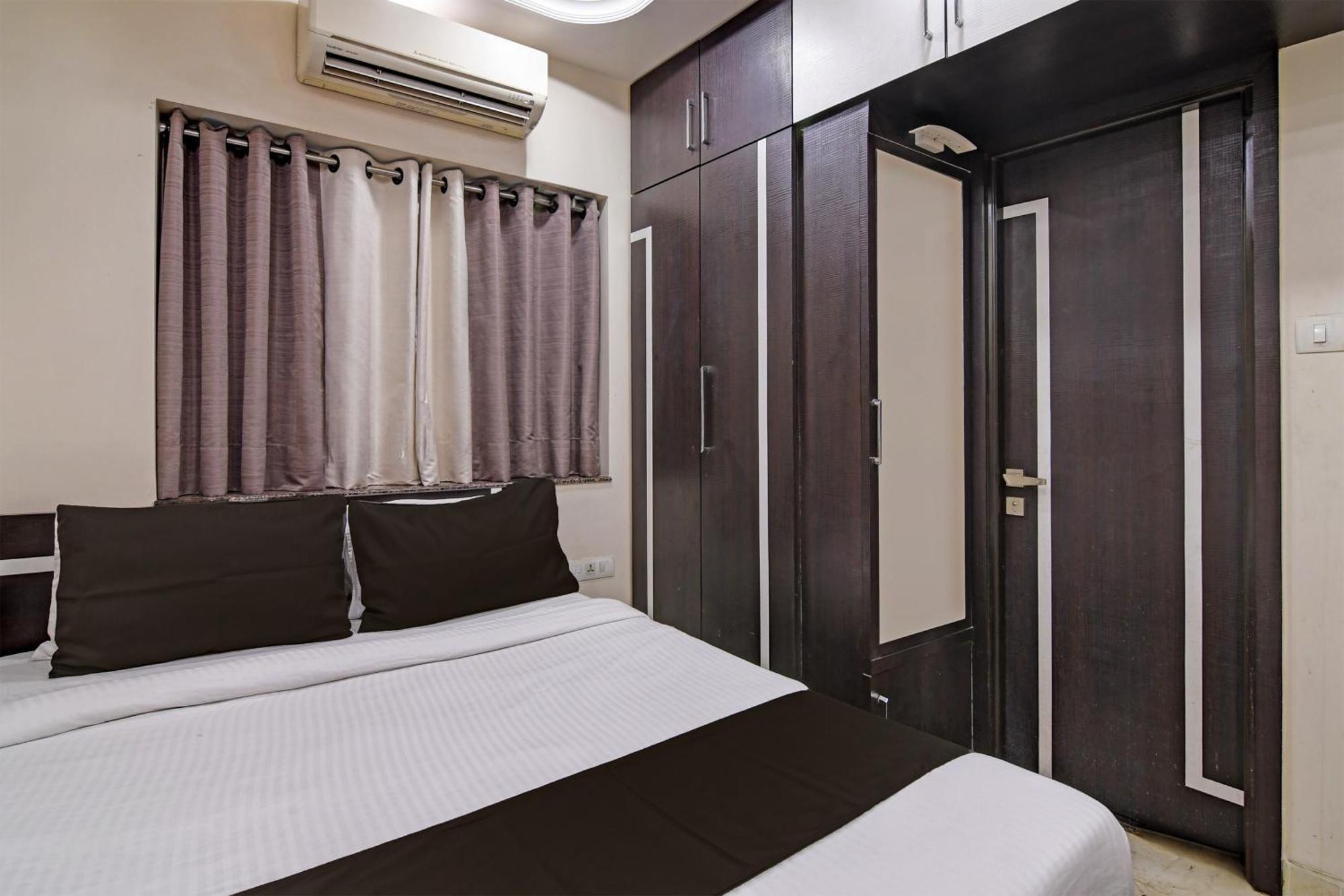 Hotel O Shivaalay Near Newtown Bus Stand Kolkata